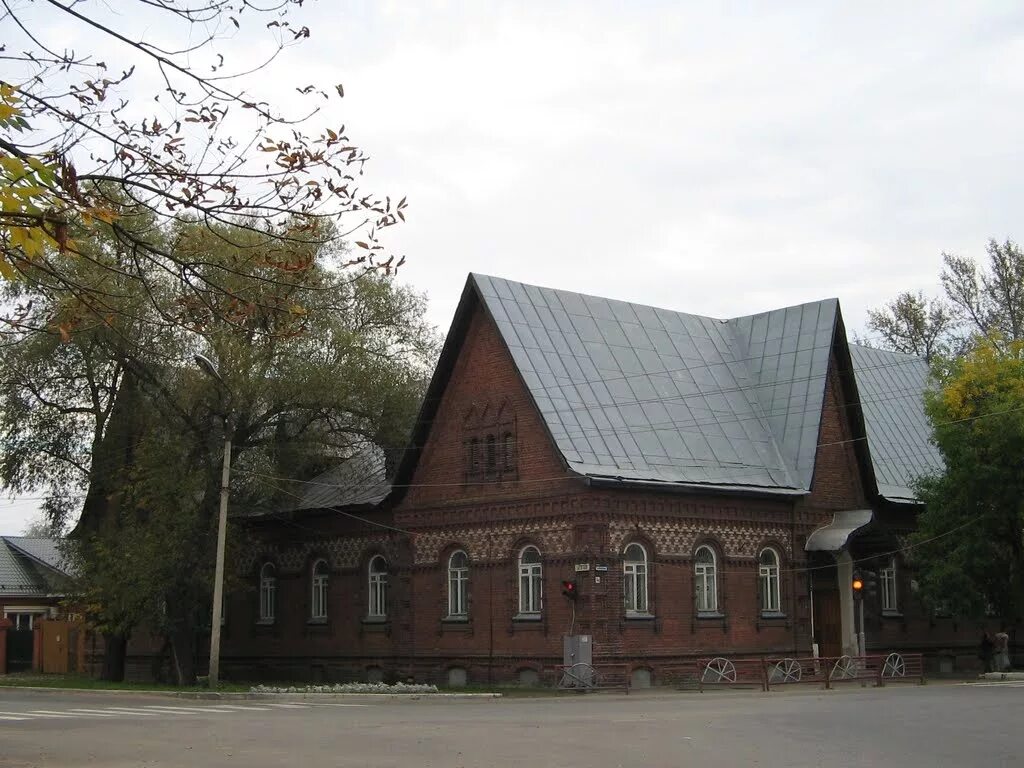 рынок гусь хрустальный официальный сайт. хрустальный дом магазин гусь хрустальный. музей хрусталя в гусь-хрустальном. гусь-хрустальный стекольный завод музей. хрустальный дом магазин гусь хрустальный.