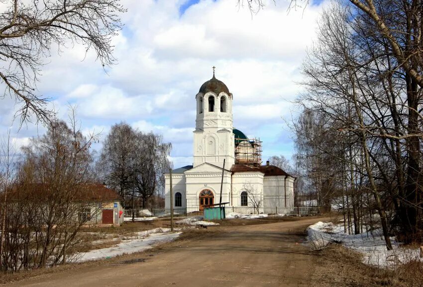 Село суводь советского. Суводь, предтеченская церковь. Суводь, предтеченская церковь. Село суводи кировская область. Село суводи кировская область.