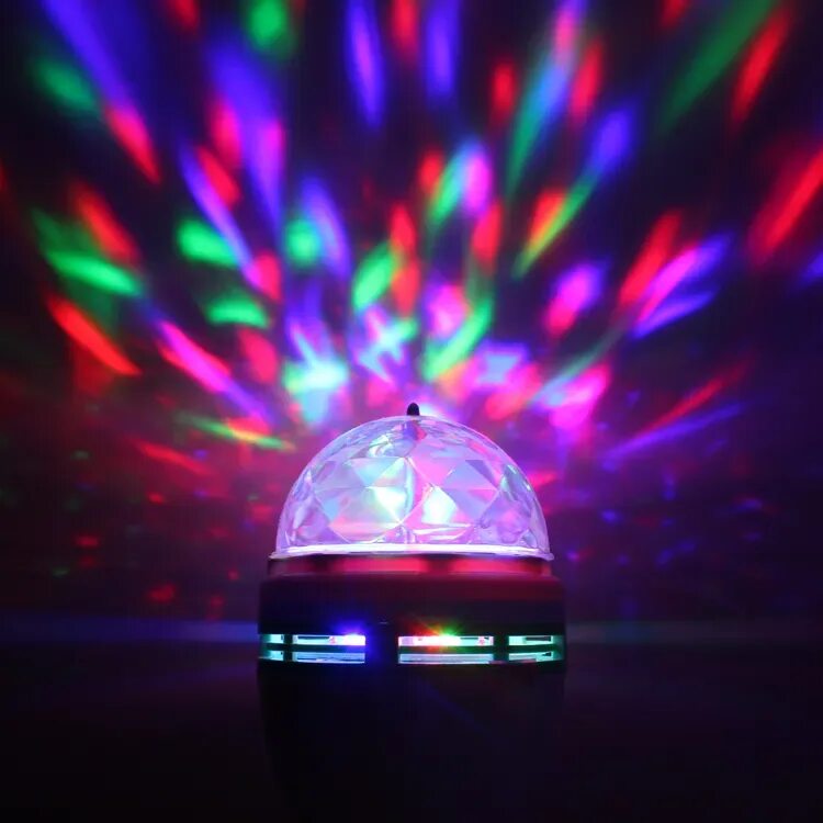 Светомузыка на телефоне. Светодиодная диско - лампа led Full Color Rotating Lamp ( с мр3 и пультом) поворотная. Светодиодный вращающийся диско-шар led RGB Magic. Ecolux светильник-проектор Disco led RGB. Диско лампа 19ks117.