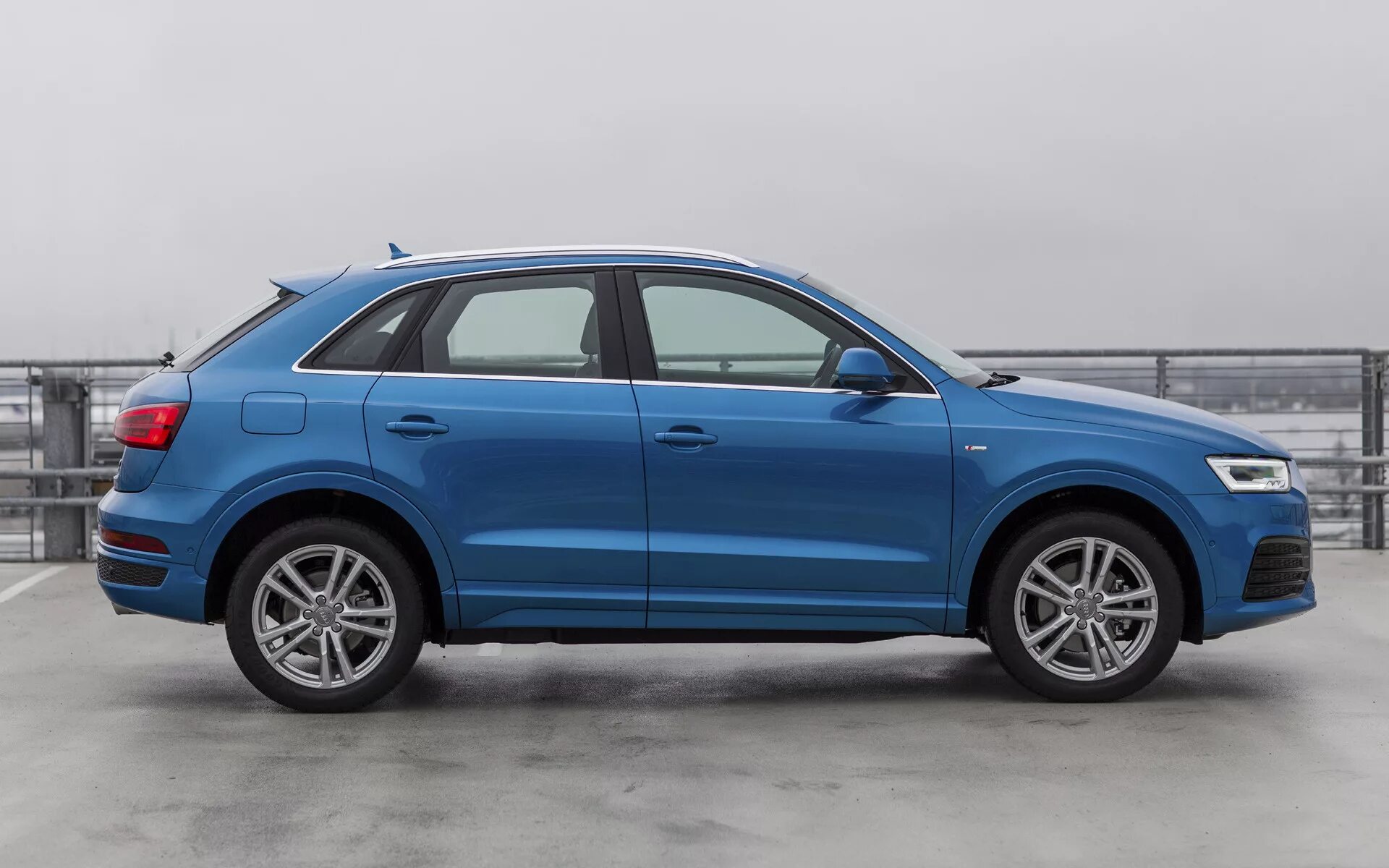 Q 3 max