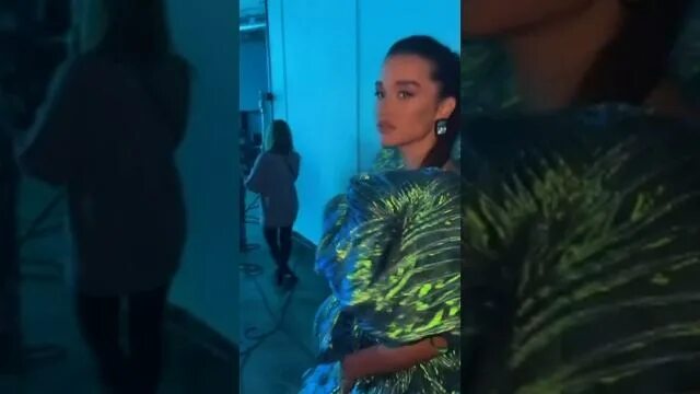 Бузова и кока. Клава кока и бузова в куршевеле. Видео пьяной бузовой от клавы коки. Видео пьяной бузовой от клавы коки. Бузова плачет на матч тв.