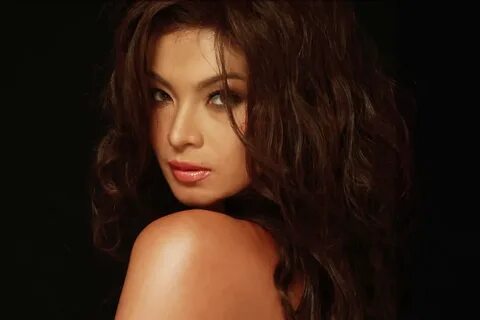 angel locsin Get the Style in You.