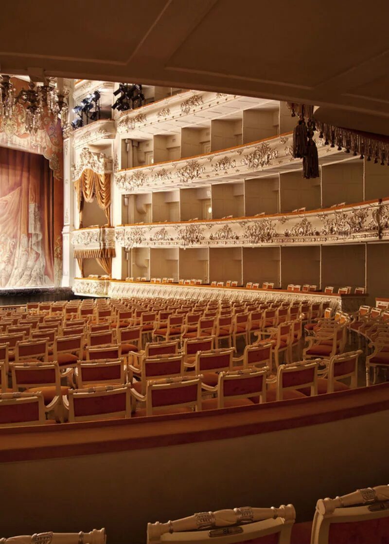 михайловский театр бельэтаж. михайловский театр санкт-петербург официальный сайт. михайловский театр где. михайловский театр санкт-петербург бенуар. искусств.