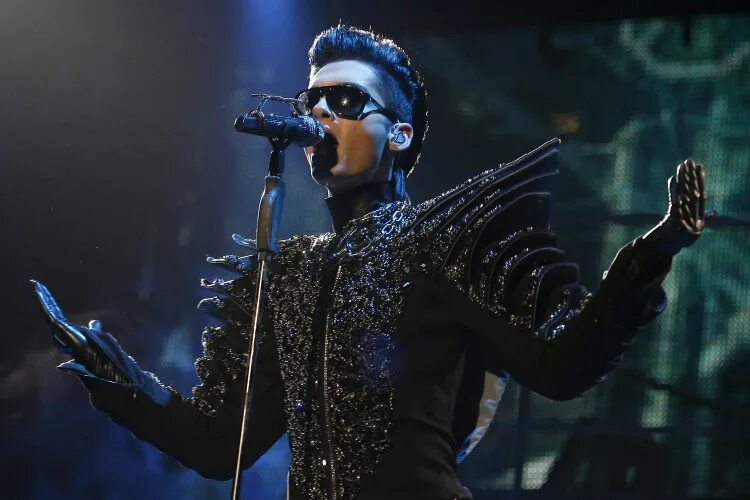 Humanoid tokio hotel треки. Tokio hotel - live on mdr sputnik. Билл каулитц гуманоид. Обложка альбома tokio hotel 2009 - humanoid. Humanoid tokio hotel треки.