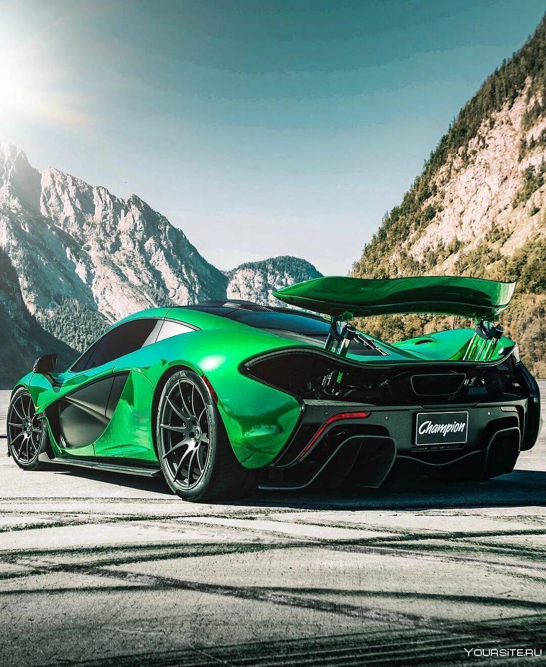 Спорт тачки. MCLAREN p1 2020. Макларен п1 2020. Макларен p1. MCLAREN p1 2022.