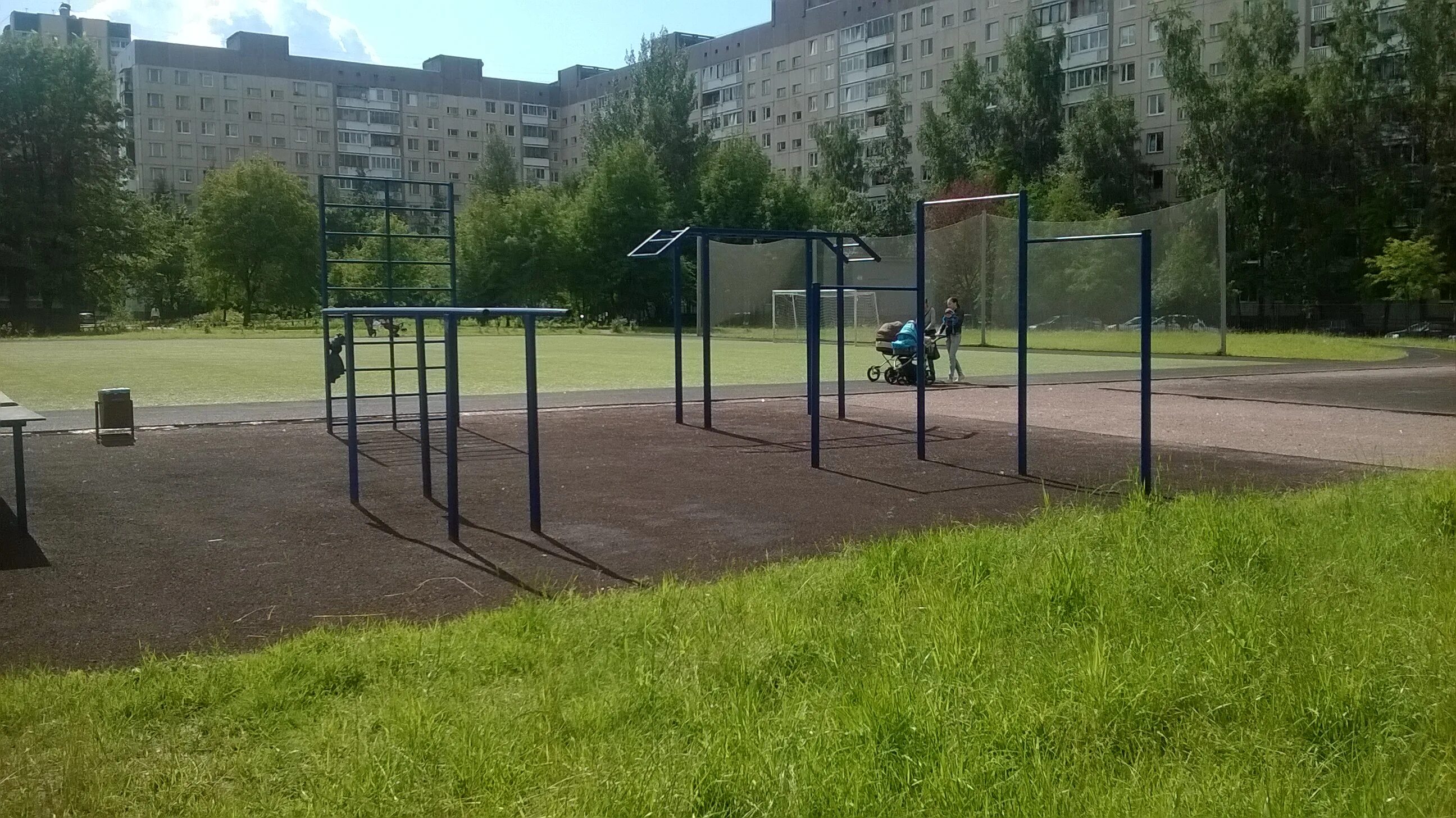 Комендантский проспект санкт-петербург карта. Перекресток комендантский 33. Комендантский 28 к 1. Жк чистое небо санкт-петербург комендантский проспект. Озеро на комендантском проспекте.