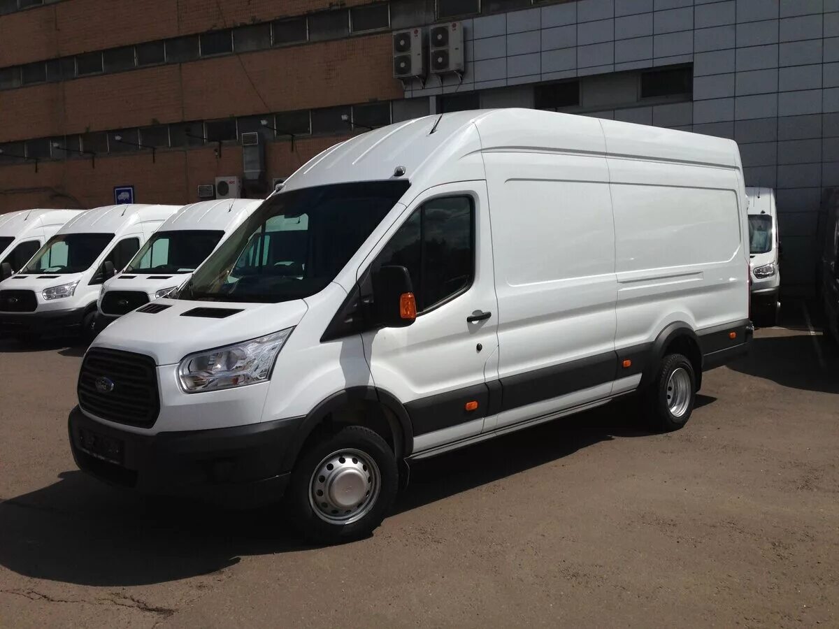 Форд транзит 2021г. Ford Transit 2021 l4h3. Ford Transit цельнометаллический фургон 2019. Ford Transit_van 350 l4h3. Форд Транзит фургон 2021.