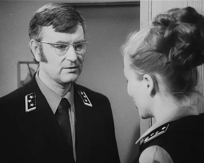 казарменная народная полиция. тайны полиции гдр. народная полиция гдр. Polizei west berlin униформа. тайны полиции гдр.