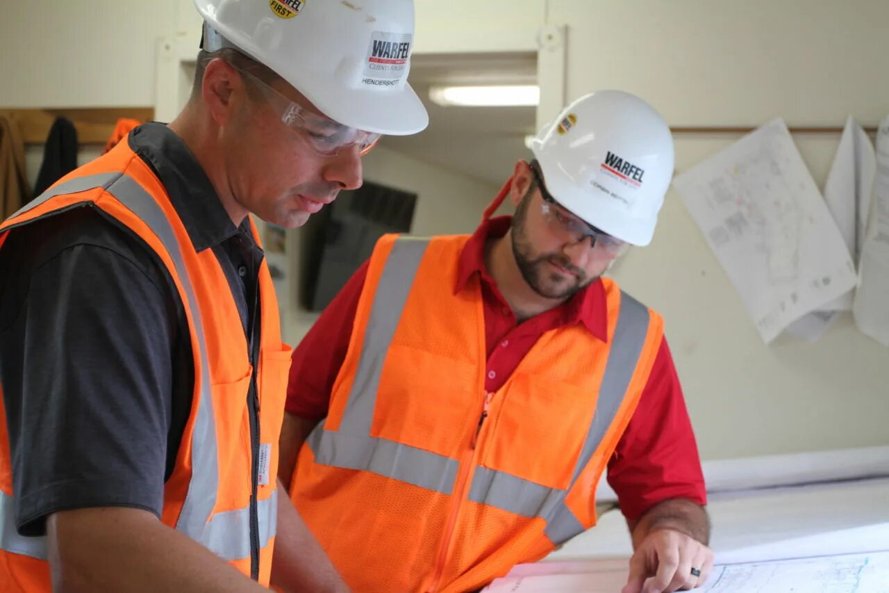 Сро строителей. Вступить в сро. Engineering degree. Degree master of engineering сокращение. Студент инженер.