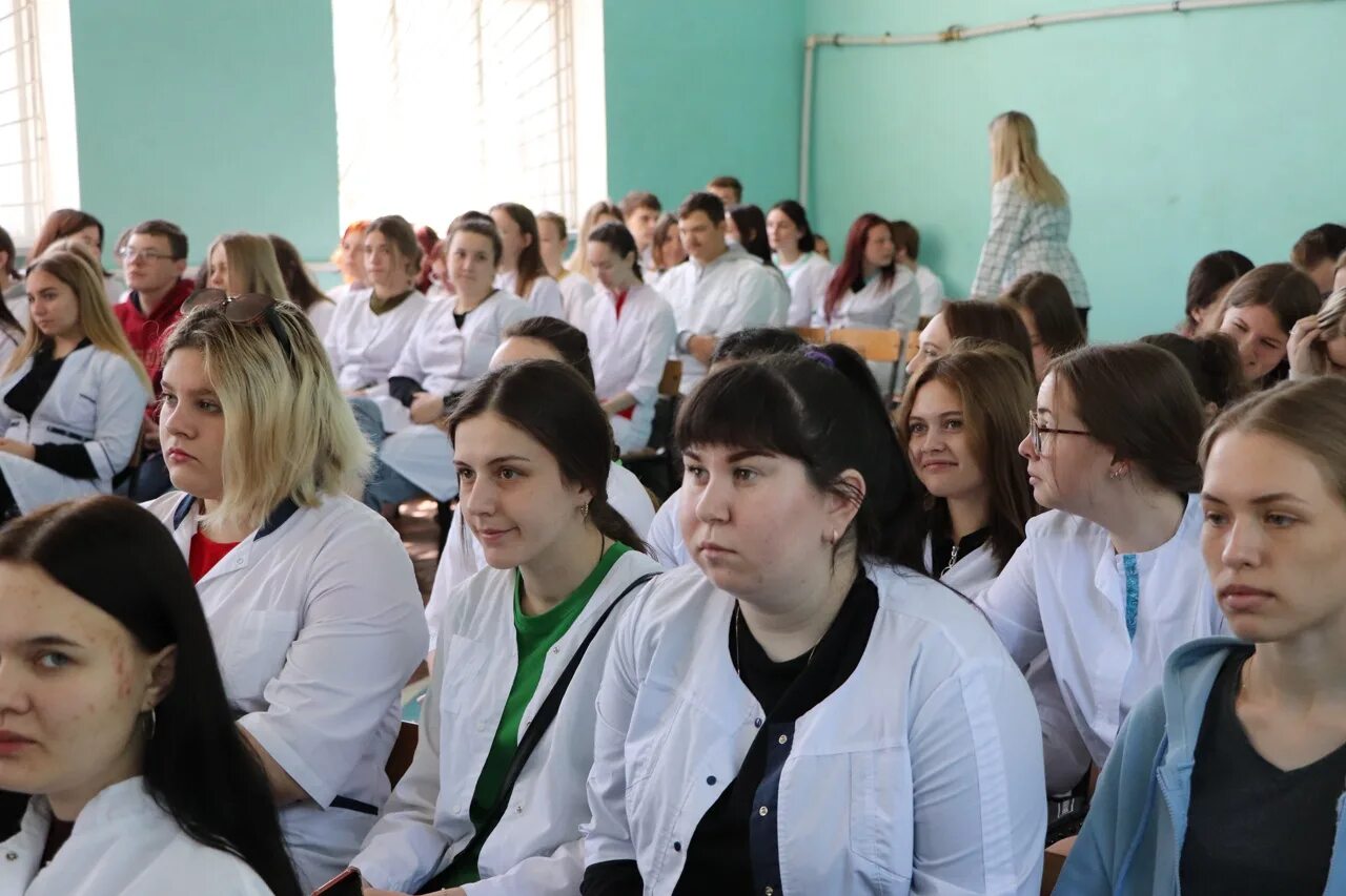 Бутурлиновский медицинский техникум. Бутурлиновский медицинский колледж. таганрогский медицинский колледж. бутурлиновка колледж.