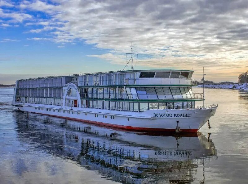 золото кольцо теплоход. теплоход золотое кольцо нижний новгород. волга стар теплоход. судно пкс-180 золотое кольцо. аурум гама теплоход.