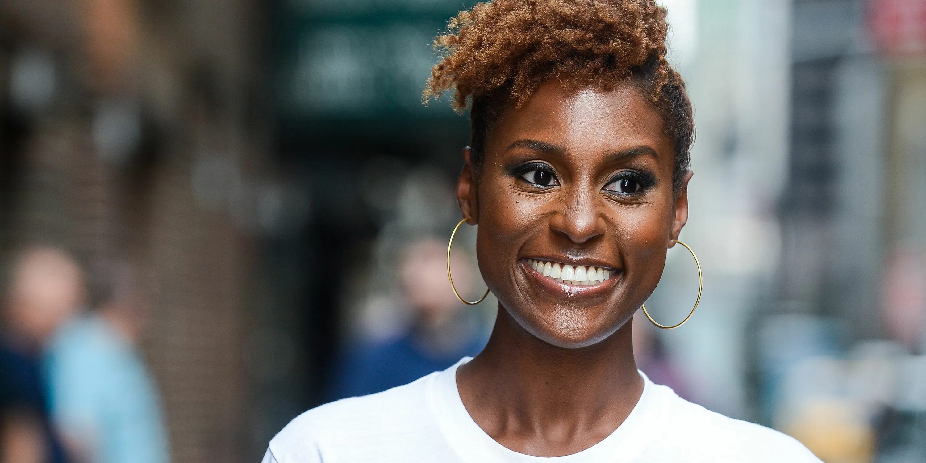 Женщины чернокожие видео. Issa Rae. Issa kassisssieh.