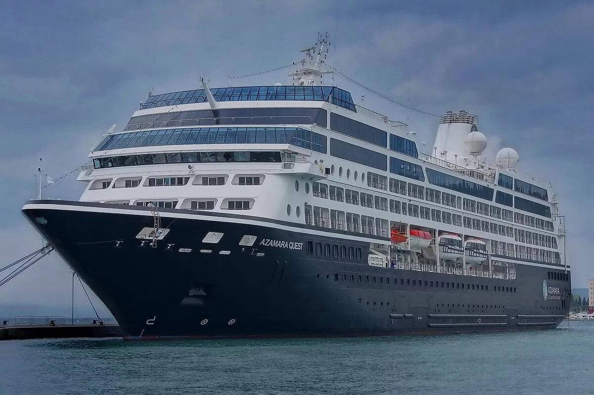 Лайнер Азамара квест. Azamara. Судно Азамара. Круизный корабли 2000 года. Корабли 2000 года