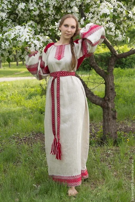 Льняное русское народное платье. Русские платья из льна. Платье из льна в русском стиле. Платье лен этно.