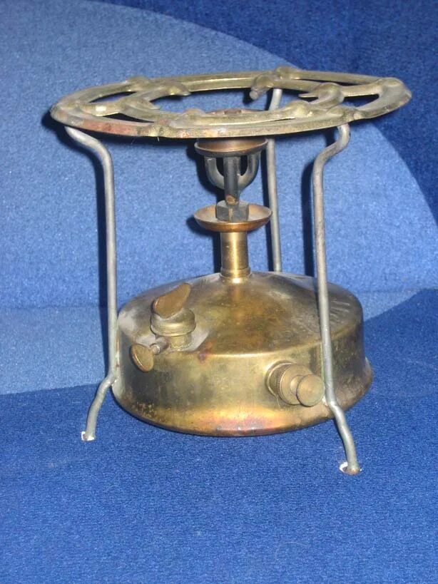 Примус фото. Примус Jupiter 1. Примус латунный керосинка. Примус USSR Tula. Примус 1920 года