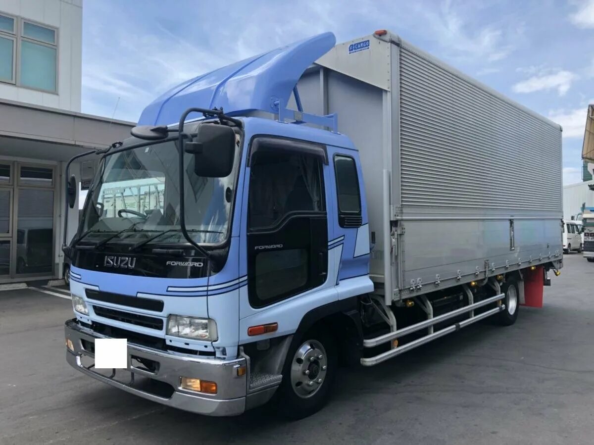 Isuzu forward juston. Isuzu forward 1994 грузовой рефрижератор. Isuzu fvr34 бортовой. Исузу форвард 1998. Исудзу форвард.