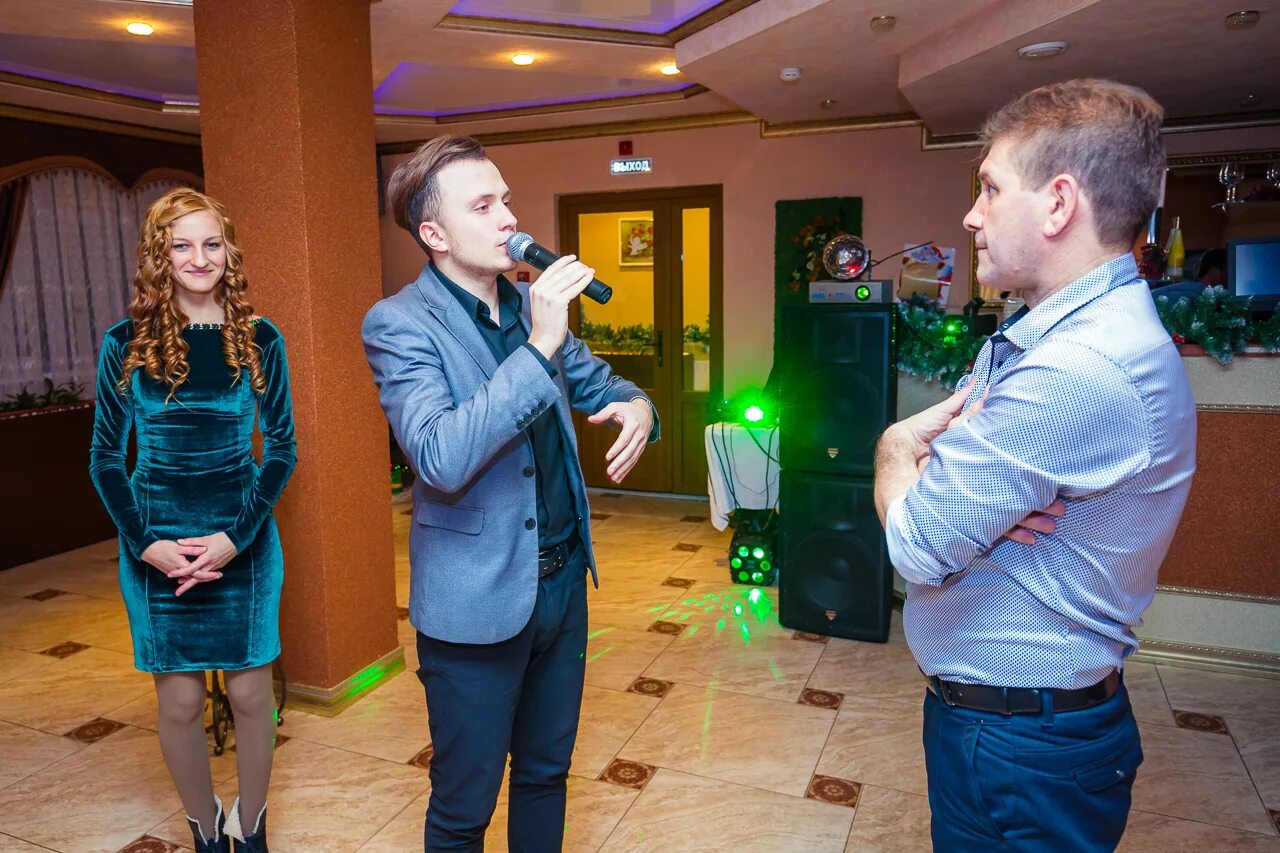 кафе империал курск. морской конек курск ресторан меню. банкетный зал в кафе моркоффь курск. новогодний корпоратив курск. кафе ривьера м5.