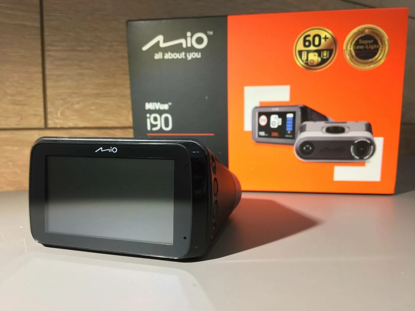 Видеорегистраторы с радар детектором mio. Видеорегистратор mio mivue i90. антирадар mio mivue i90. радар-детектор + видеорегистратор mio mivue i90. mio mivue i90 signature.