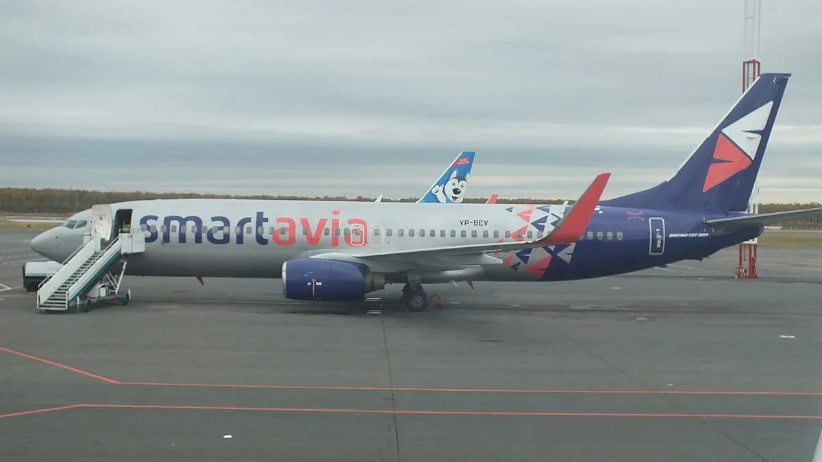 Смартавиа кормят или нет. Боинг 737-800 смартавиа. боинг 737 смартавиа. а320 нео смартавиа. боинг 737 700 смартавиа.