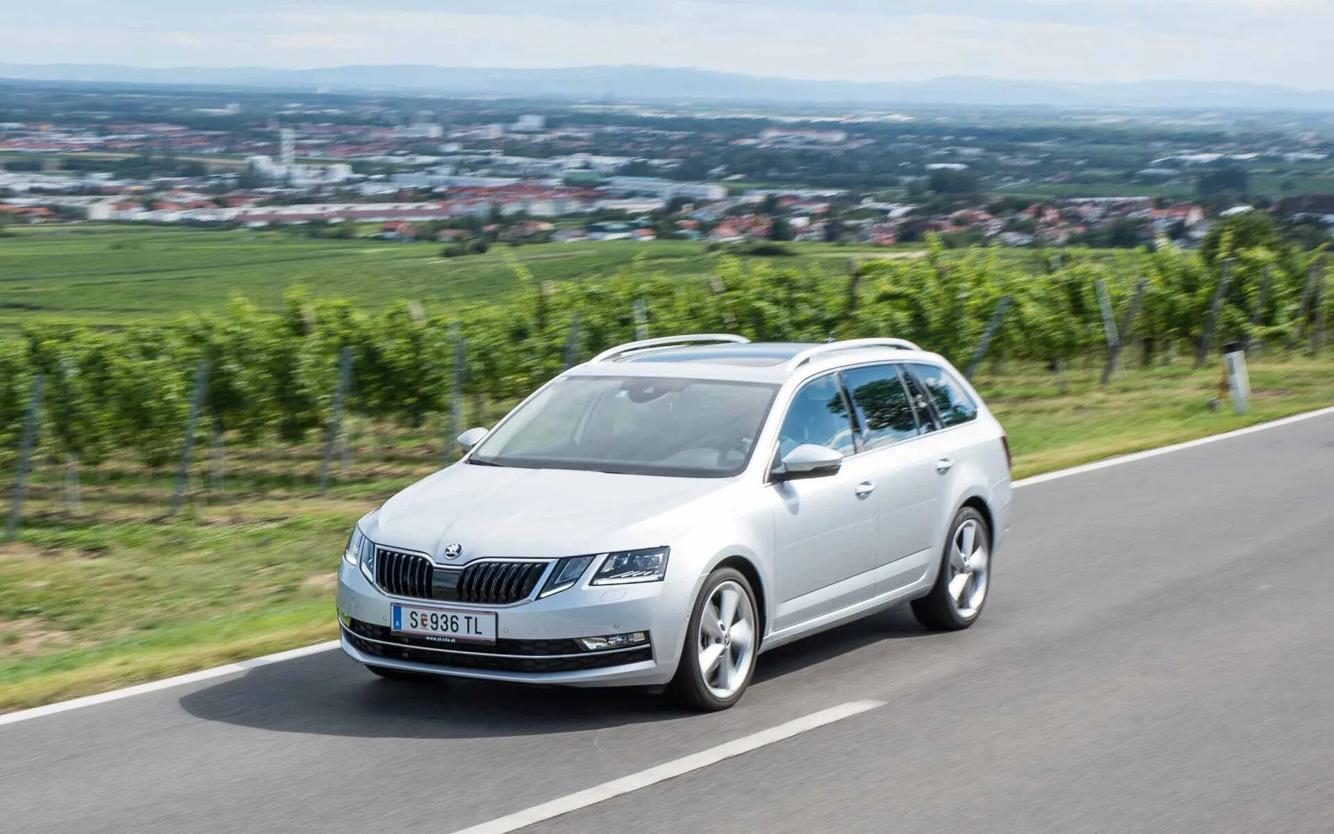 Skoda style. Skoda octavia style. шкода октавия а7. шкода октавия 17 года. шкода октавия 2029.