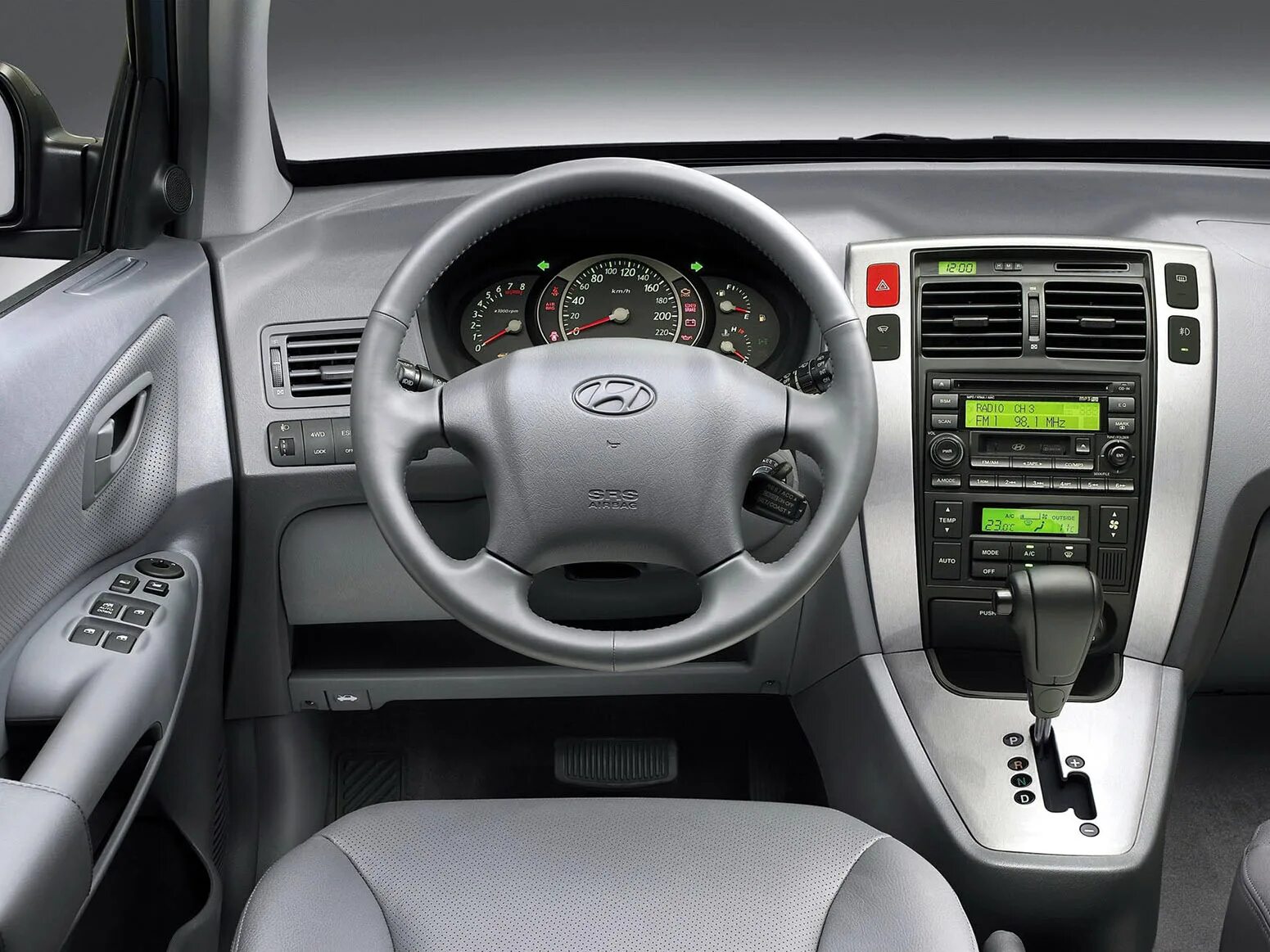 Хендай туссан 2008 отзывы владельцев. Хендай туксон курск. Hyundai tucson 2004-2010. Hyundai tucson i (2004—2011). Хендай тушкан 2010.