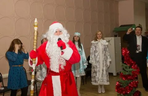 Дед мороз снегурочка школу