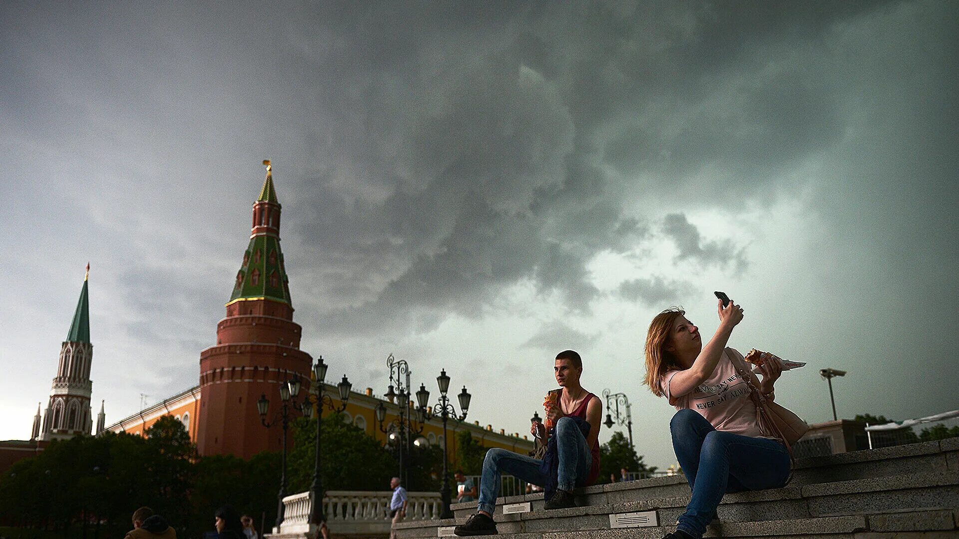 Дождь в Европе.