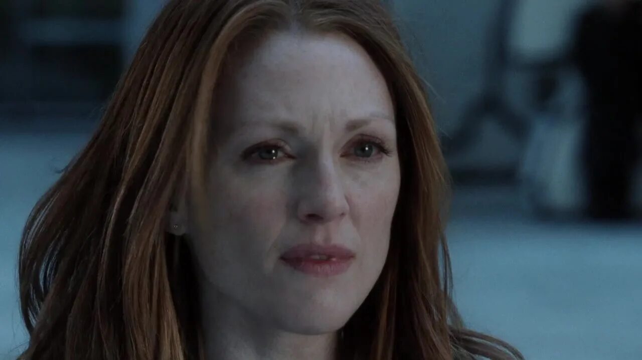 джулианна мур забытое. джулианна мур беглец. забытое фильм 2004. джулианна мур телекинез. фильм забытое 2004 года.