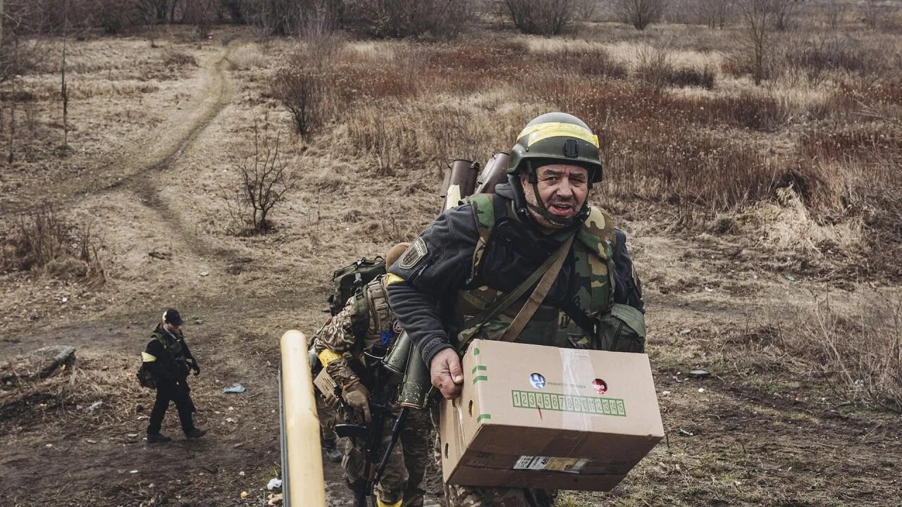 Украинские военные. Военные корреспонденты русской весны. Украинская армия.