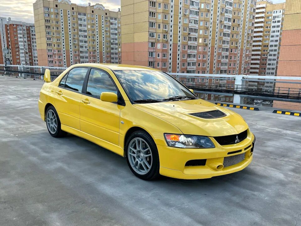 Mitsubishi Lancer EVO 2007. Митсубиси Лансер Эволюшн 2. Mitsubishi Lancer EVO 12. Митсубиси Эволюшн 2007 Эволюшен.