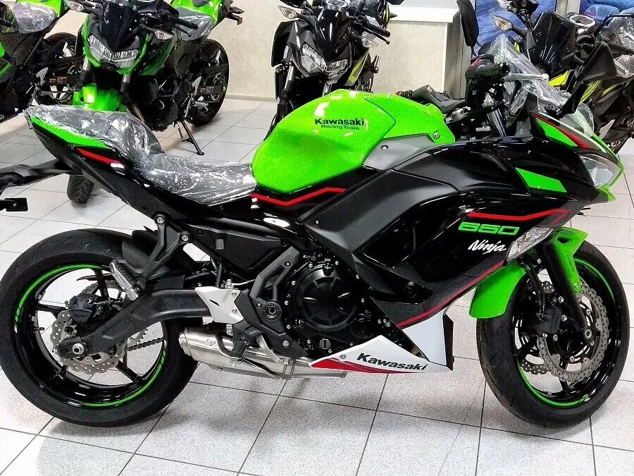Ниндзя 650 купить. Kawasaki Ninja 650 2021. Kawasaki Ninja 650 зеленый. Мотоцикл Kawasaki Ninja 650. Kawasaki Ninja 650 черный.