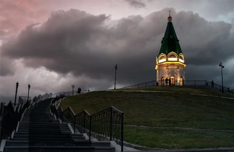 Часовня пятницы. Часовня на караульной горе красноярск. красноярская часовня параскевы пятницы. церковь параскевы пятницы красноярск. часовня параскевы пятницы достопримечательности красноярска.