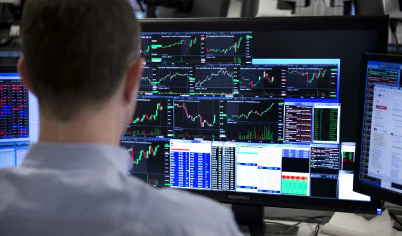 Российские брокеры 2023. Дилер на бирже. Форекс рф. Российские брокеры 2023. Сравнение брокеров 2022.