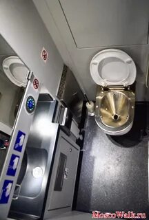 Туалет в аэроэкспрессе