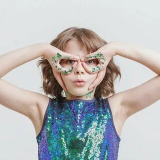 Ребенок работа модели