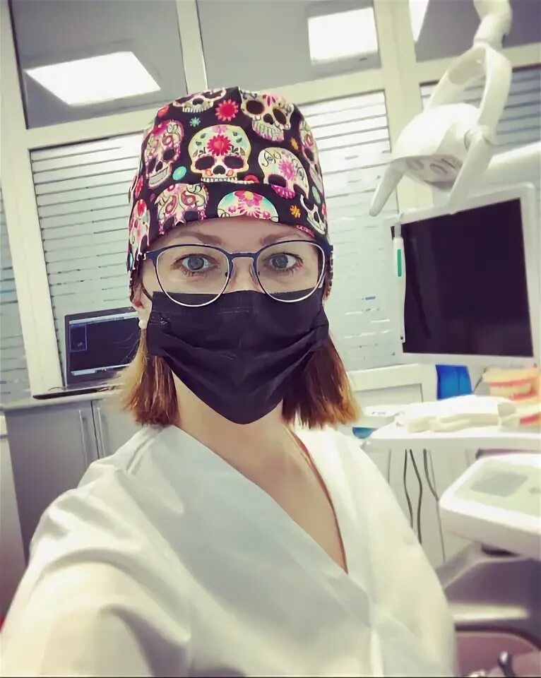 Фирма эстетик в екатеринбурге. Эстетика медицинский ц. Интерьер холла салона красоты. История эстетика. Маркс эстетика.