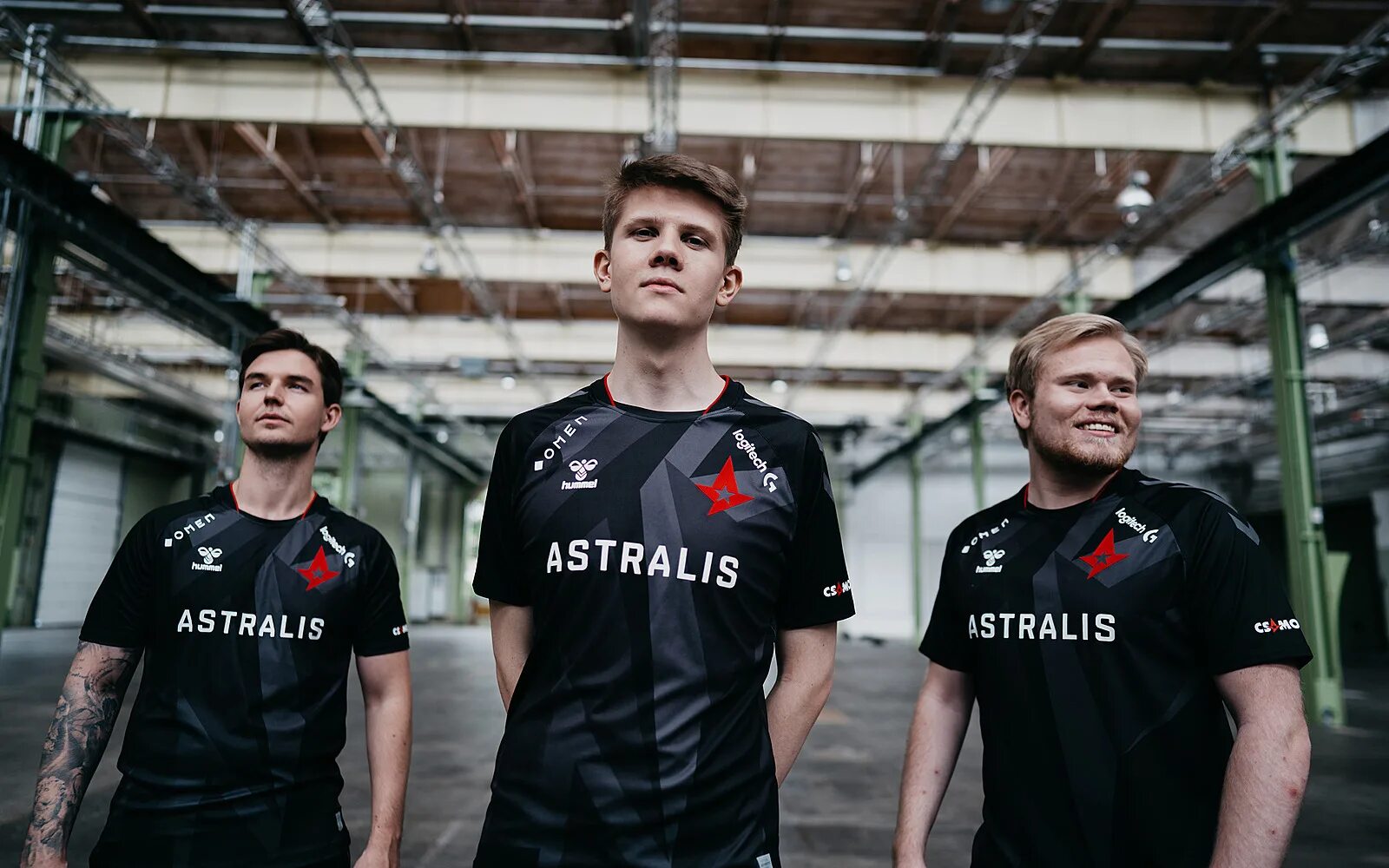 Astralis матч. Астралис 2025. состав астралис 2025. тренер астралис. astralis 2018.