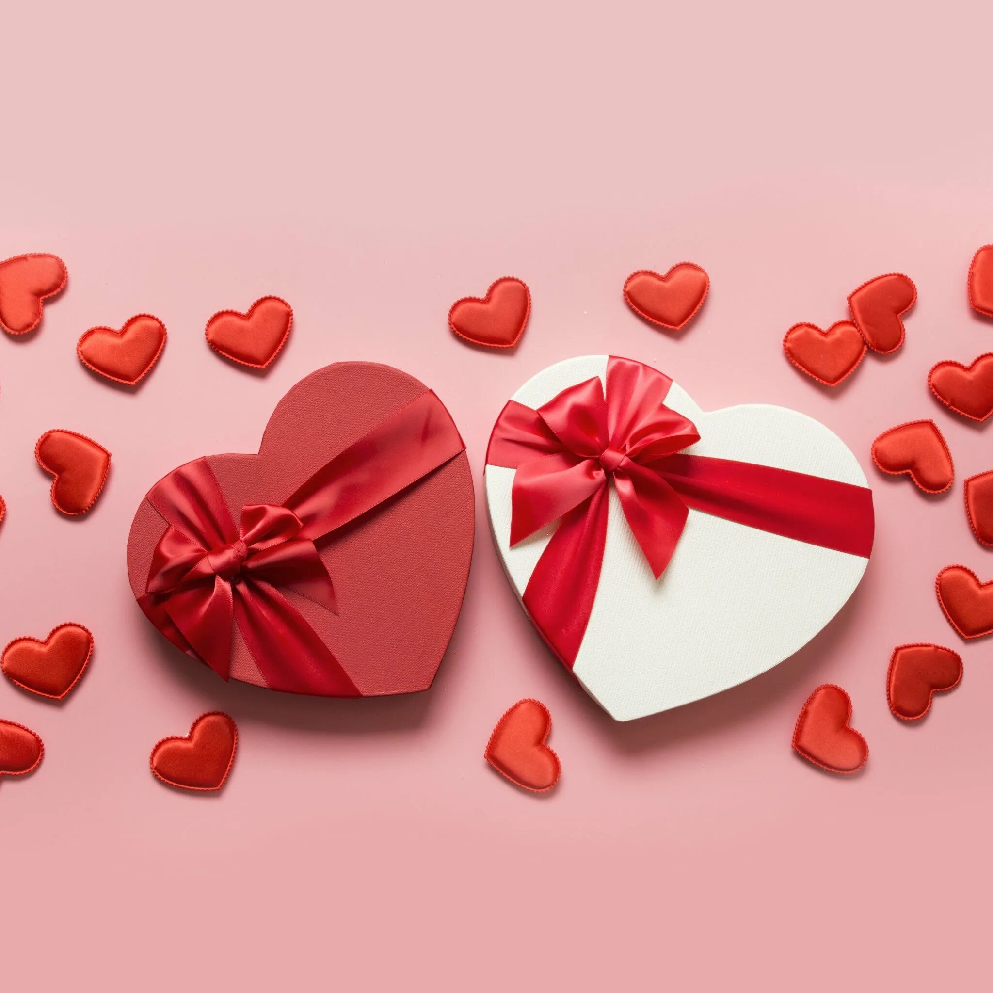 день влюбленных в казахстане 15. парень дарит девушке шарики. день влюбленных 15. с днем влюбленных. день влюбленных 15.