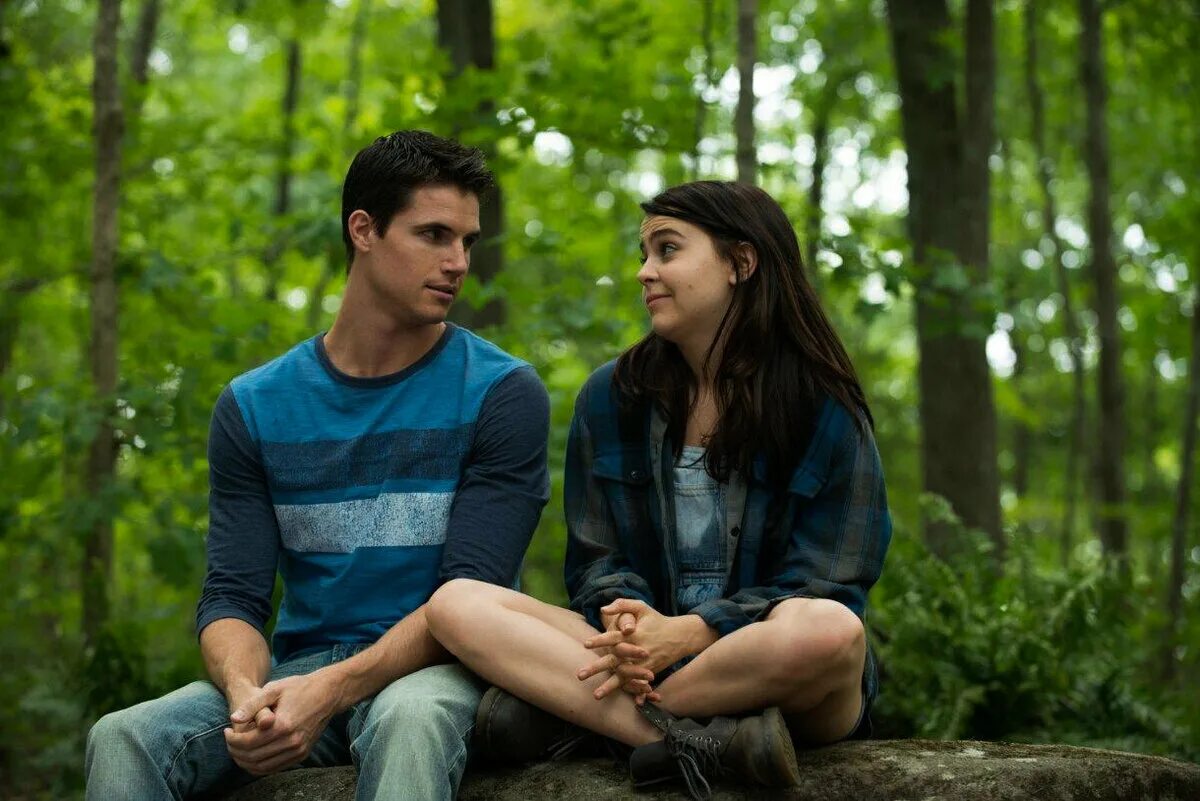 Эма уотсон хорошо быть тихоней. Сериалы про любовь подростков. «каждому свое» («everybody wants some!»), ричард линклейтер, 2016. Американские мелодрамы про подростков. Сэм клафлин с любовью рози.