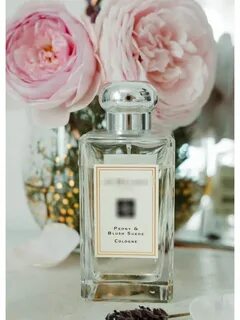 Peony blush suede
