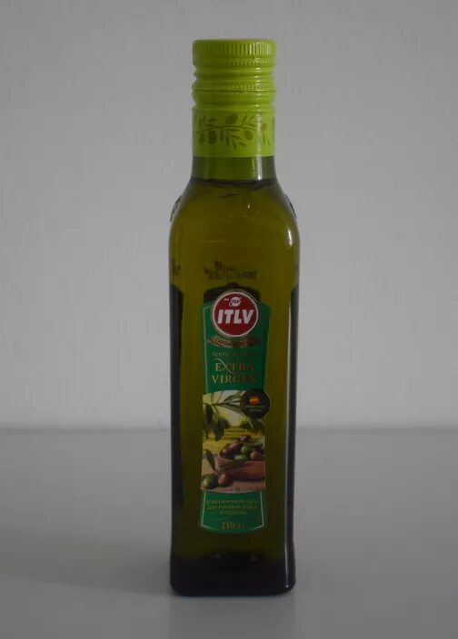 Оливковое масло холодного отжима. Оливковое масло нерафинированное. Оливковое масло первого отжима. Оливковое масло холодный отжим.