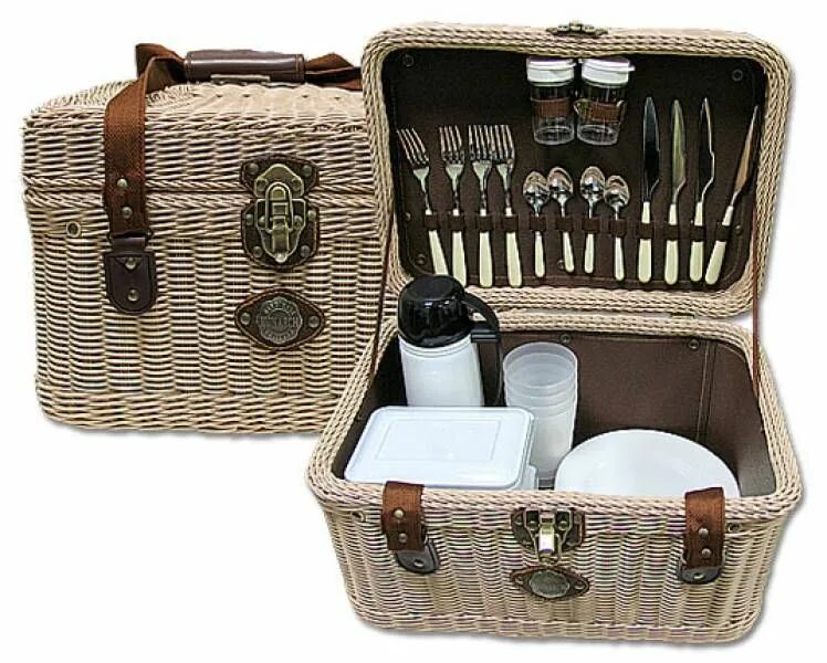 Чемодан посуды. Чемодан посуды. Набор для пикника camping fiesta world gurman 4 персоны. Набор посуды для пикника. Чемоданчик для пикника.