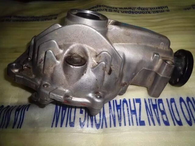 Редуктор crown. Задний редуктор тойота краун jzs141. Редуктор toyota crown 1-2. Задний редуктор тойота кроун 141. Редуктор toyota crown s151.