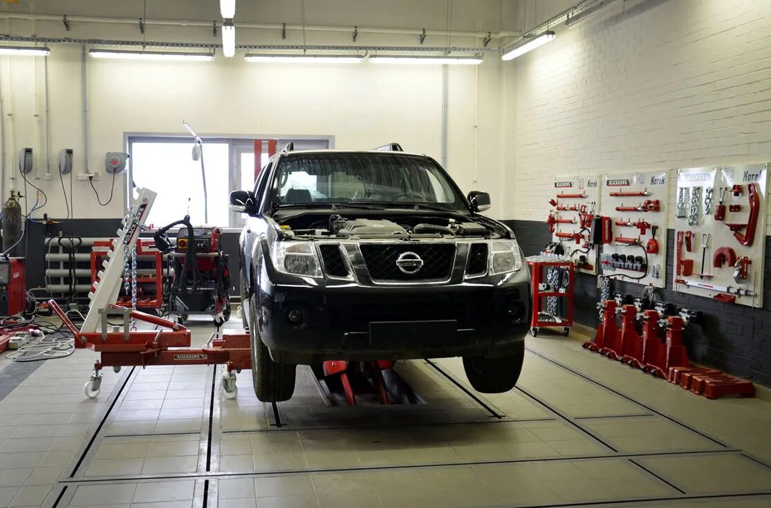 0 дизель. Ремонт кузова ниссан. Ниссан террано в 1 кузове. Ниссан примера кузова. Fg10 кузов ниссан.