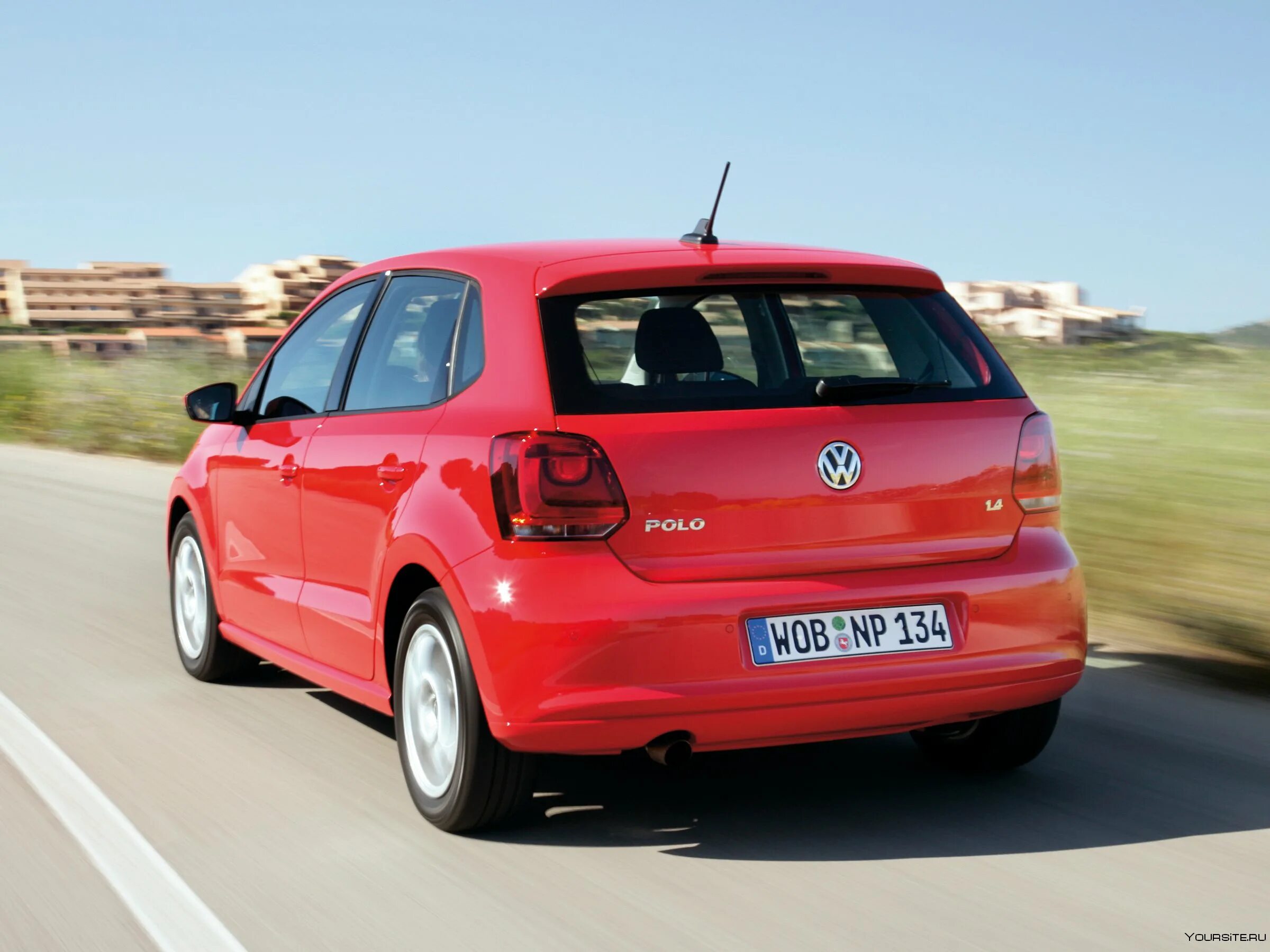 Volkswagen hatchback. Volkswagen Polo 5 хэтчбек. Фольксваген поло 5 хэтчбек. Volkswagen Polo Hatchback 2014. Фольксваген поло хэтчбек 2014.