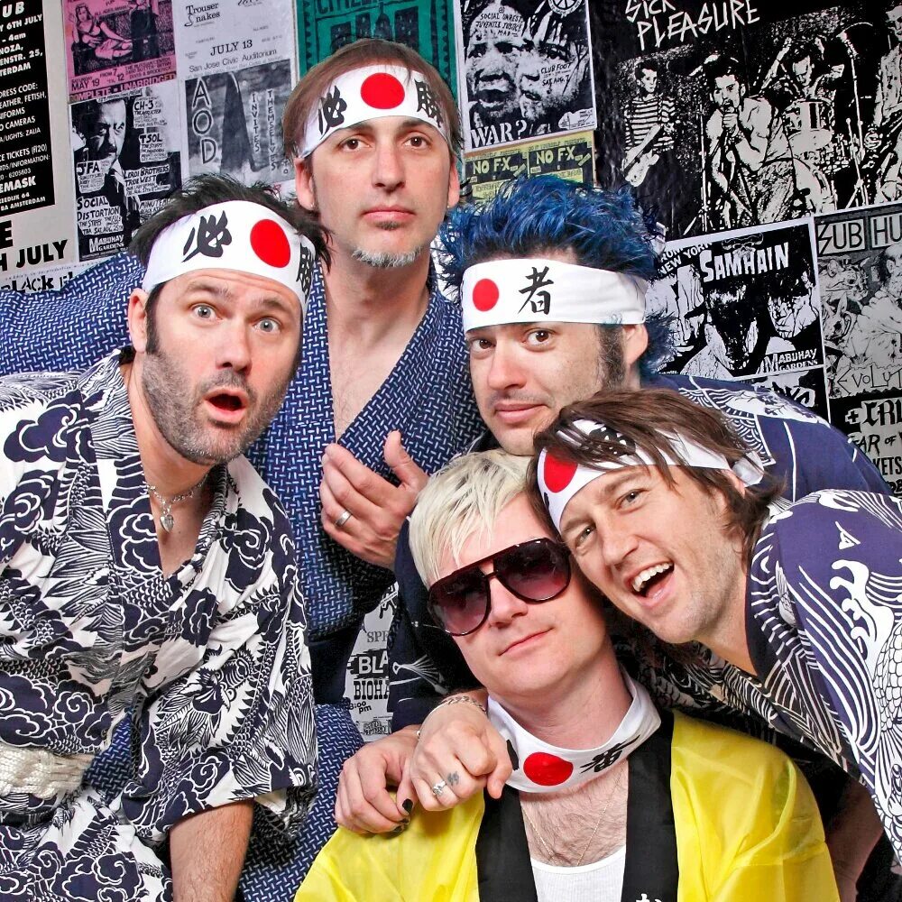 Me first and the gimme gimmes. Группа me first and the gimme gimmes. me first and gimme gimmes фото. gimme vinnige.