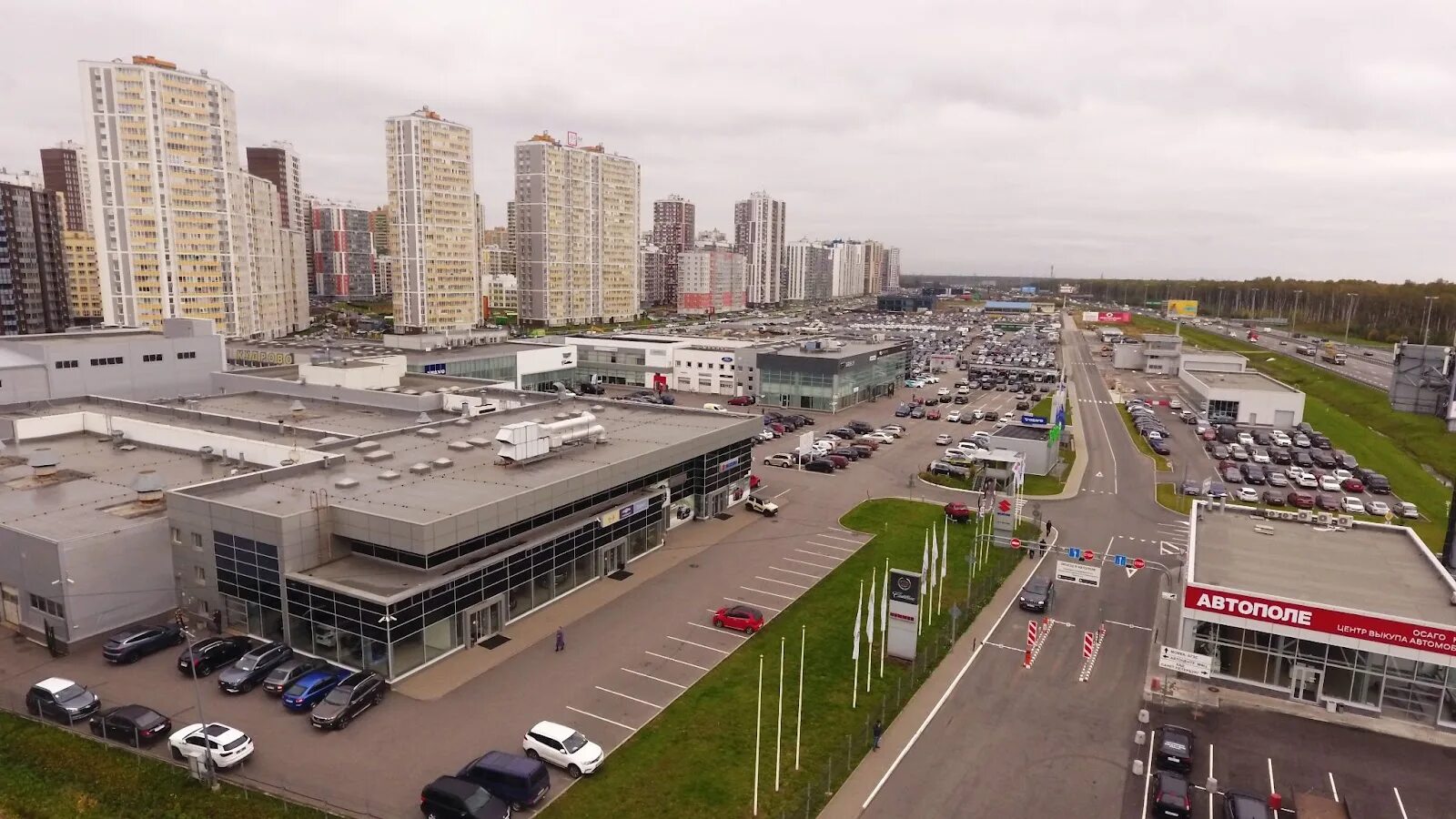 Автополе автомобили. Магазин мототехники в санкт-петербурге. Выставка мотоциклов в спб. Автополе мото кудрово. Рольф автопрайм полюстровский.
