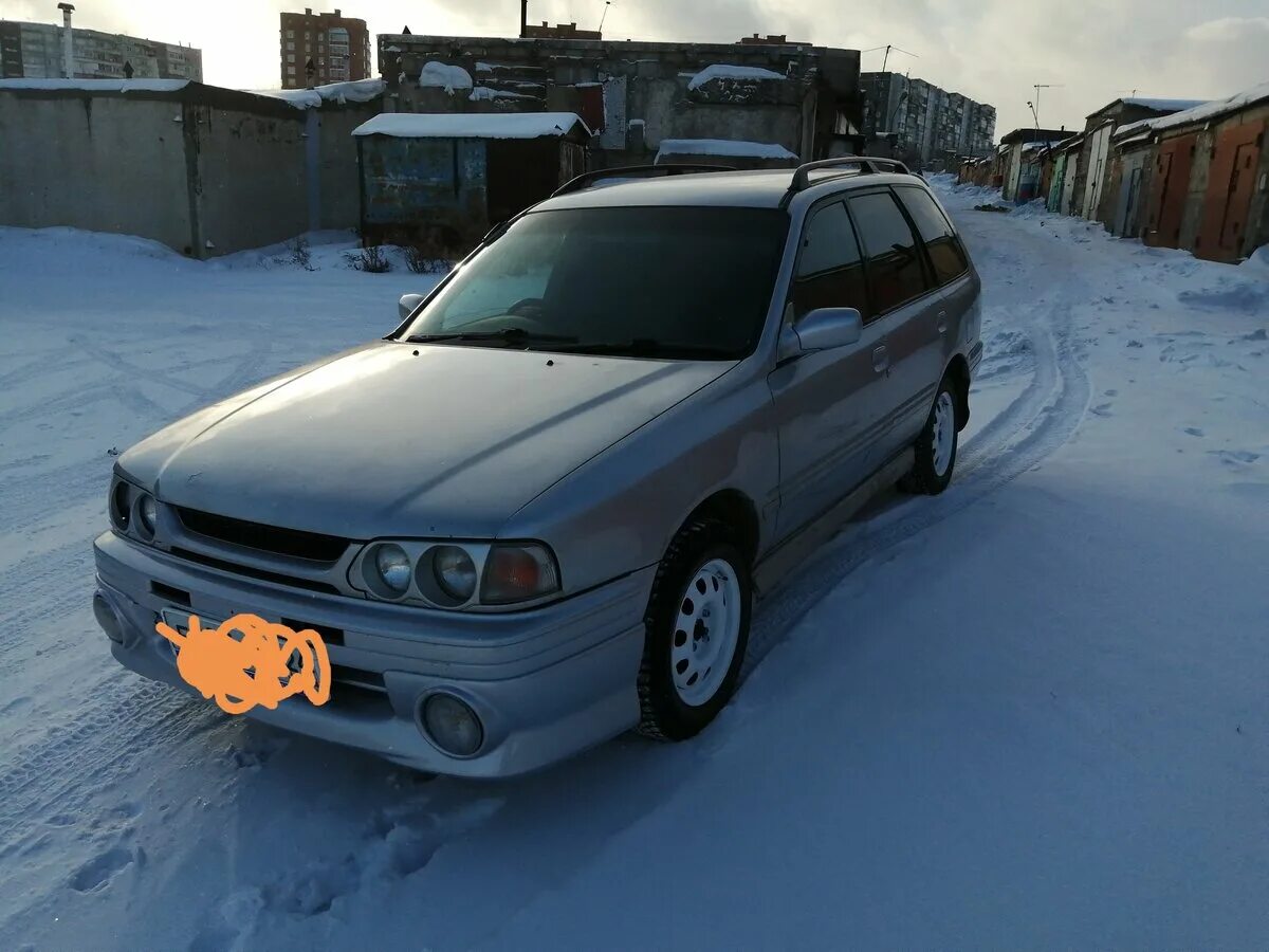 ниссан санни 1991 седан.