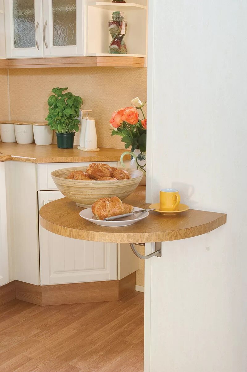 Угловые кухонные стойки. Узкий кухонный стол. Маленький стол на кухню. Столы стойки для маленькой кухни. Кухонный стол в маленькую кухню.