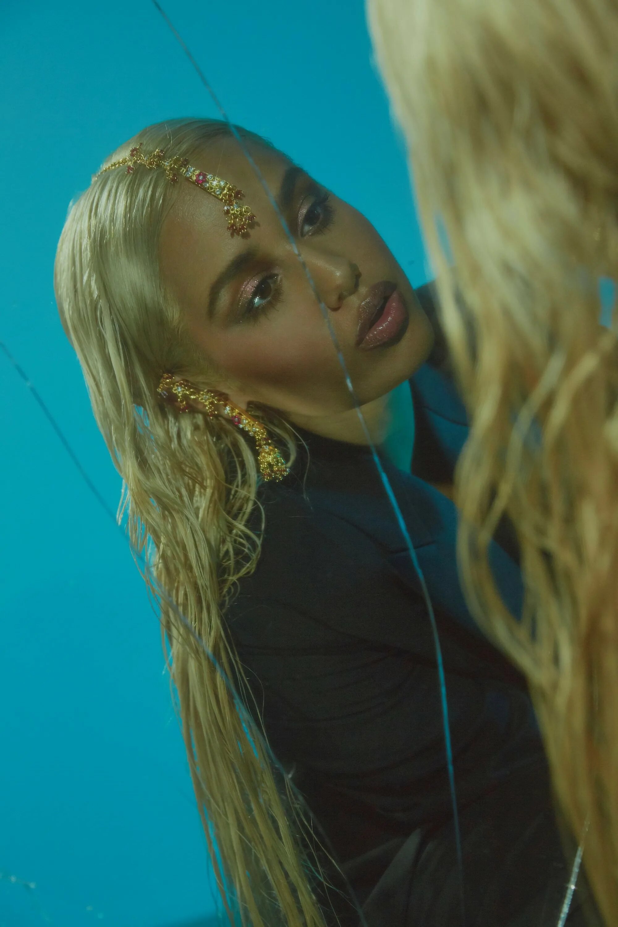 Tommy genesis angelina. Angelina tommy. Tommy genesis. Abra певица. Эммануэль анджелина.